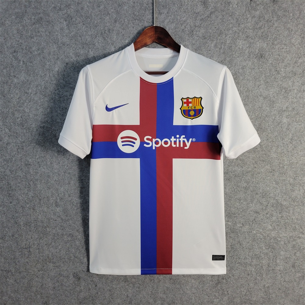 Barcelona apresenta terceiro uniforme by NIKE