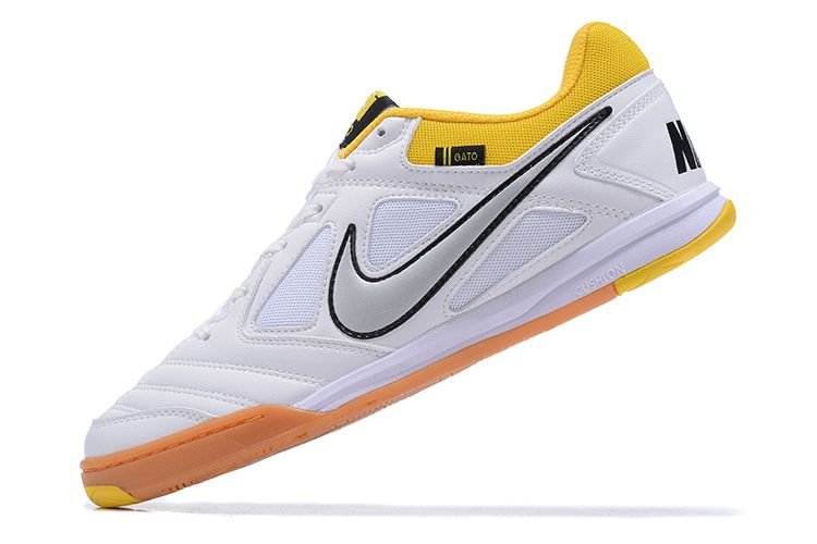 Tênis de Futsal Nike SB Gato IC Branco amarelo