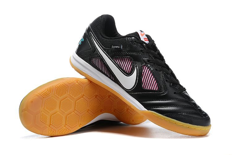 Tênis de Futsal Nike SB Gato IC Preto caramelo