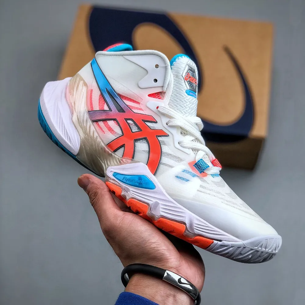 Tênis Asics de Voleibol Profissional Metarise Branco