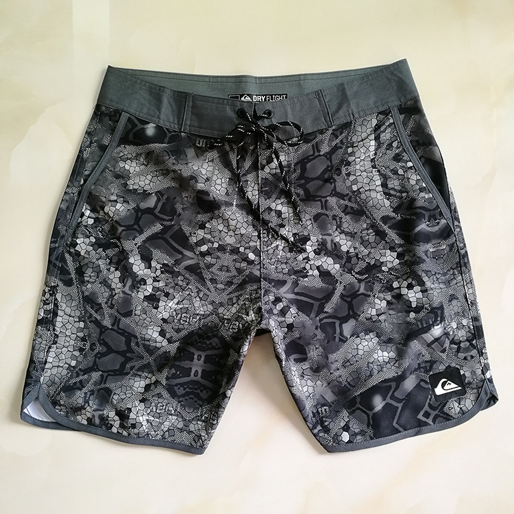 Bermuda Boardshort Quicksilver Secagem Rápida Verde