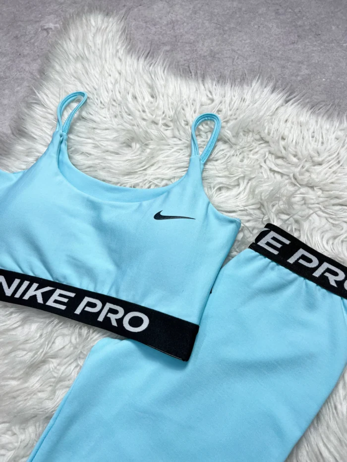 Conjunto Top + Legging Nike Pro Azul - Image 2