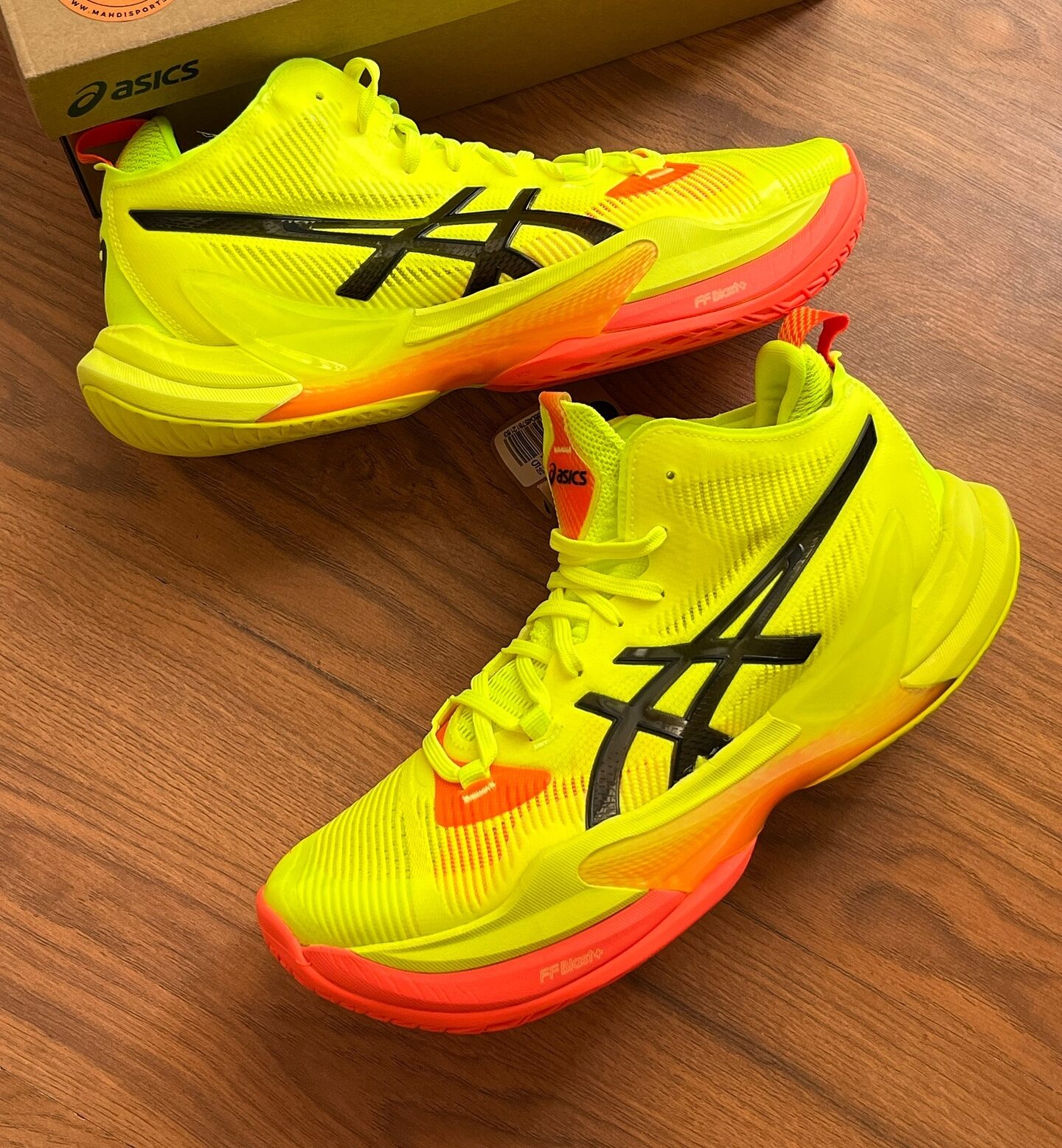 Tênis Asics de Voleibol Profissional Metarise Paris Verde