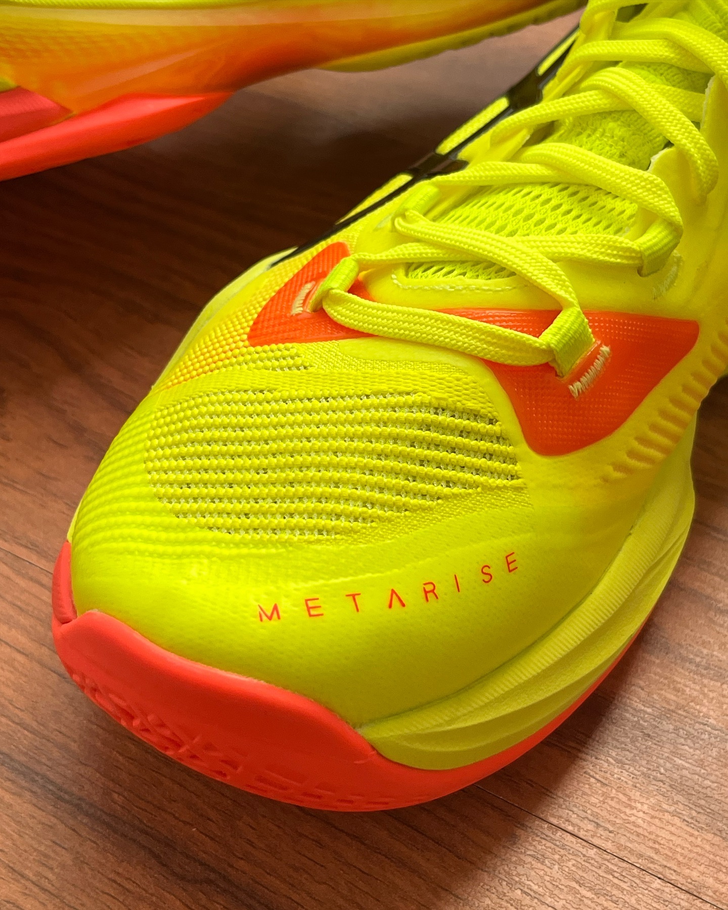 Tênis Asics de Voleibol Profissional Metarise Paris Verde - Image 3