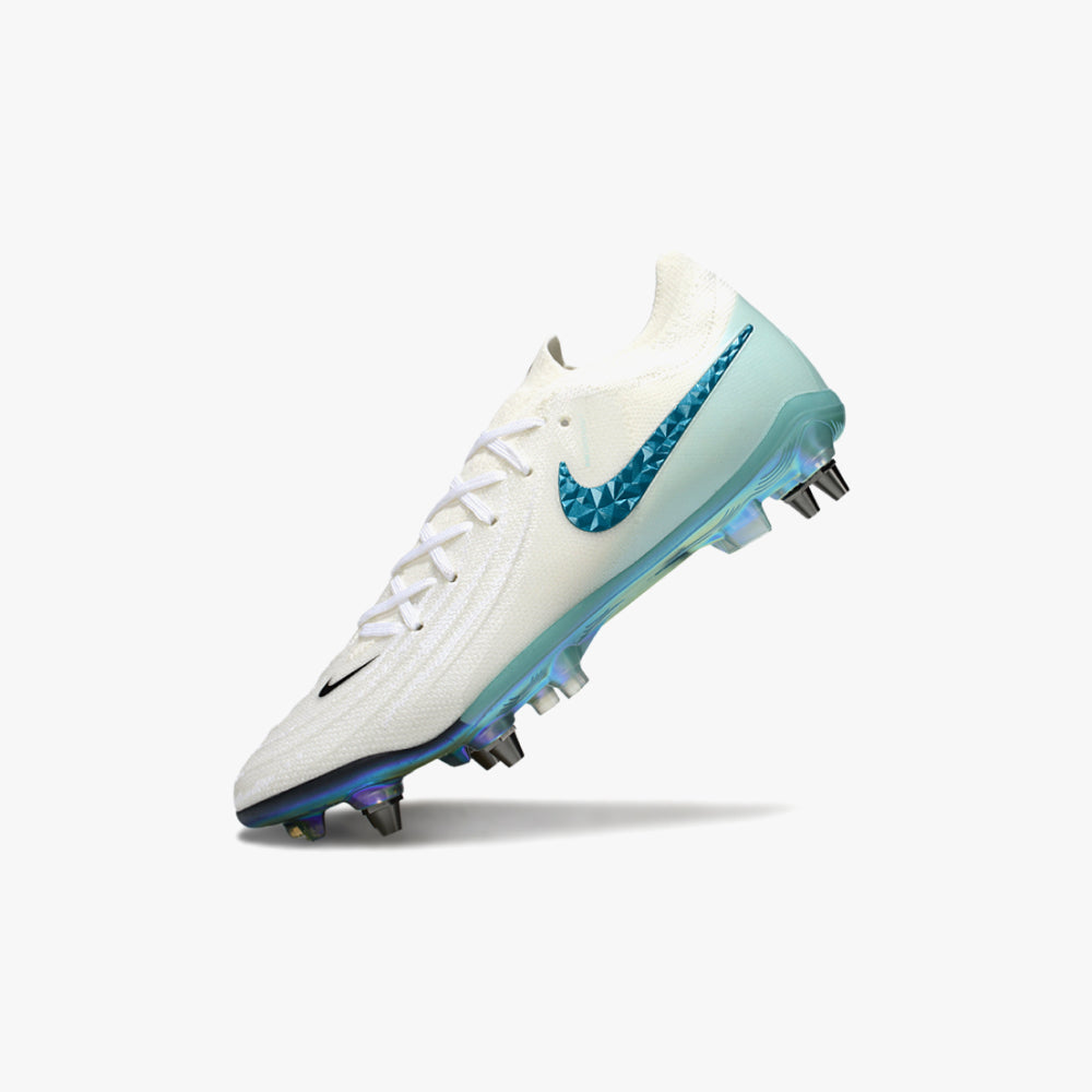 Chuteira de Campo Nike Phantom GX 2 Elite Branca Trava Mista